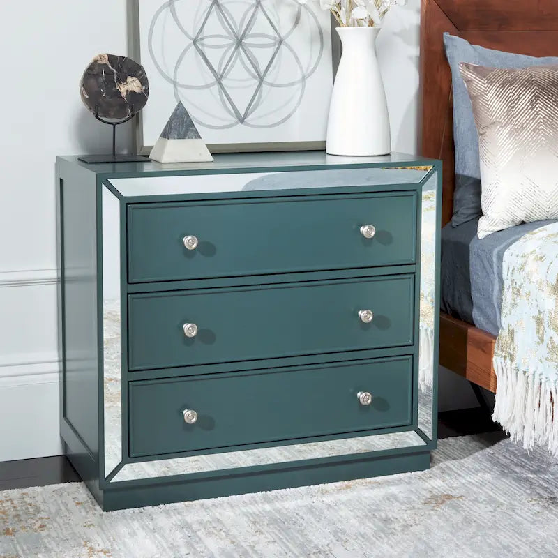 Commode à trois tiroirs avec miroir