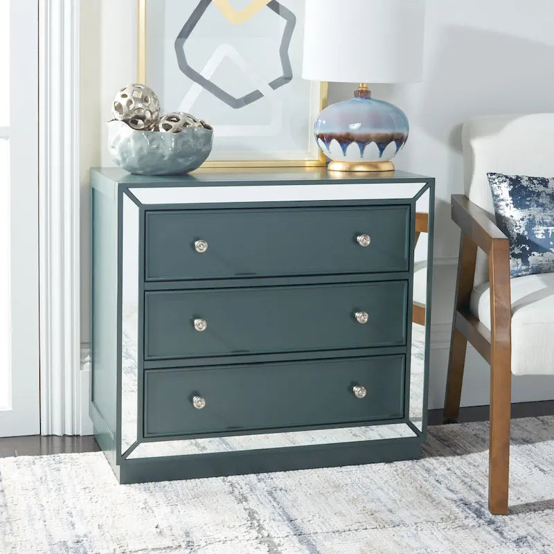 Commode à trois tiroirs avec miroir